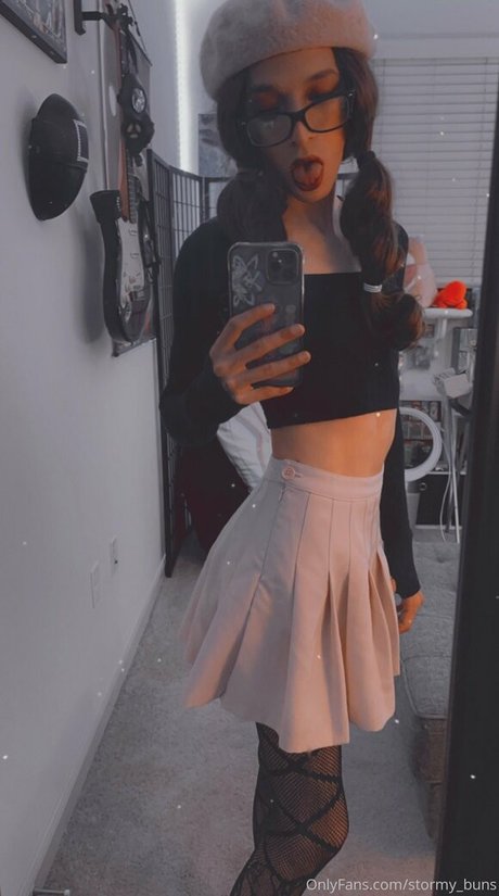 金髪の筋肉オンリーファンズ HD 画像