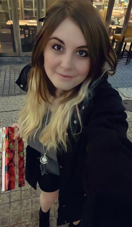 Demondice Karen ポルノスター ヌード 画像