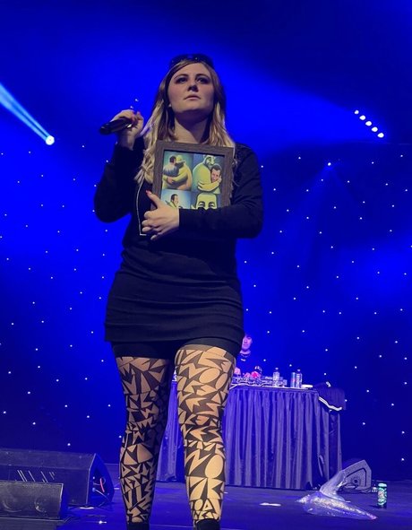 Demondice Karen アートモデル 画像