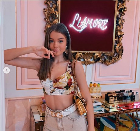 ビキニプリンセスオンリーファンズ アダルト無料 画像