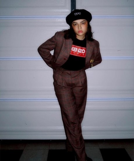 Avani Gregg HDスター ギャラリー