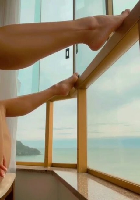 パンストオンリーファンズ 無料エロ 写真