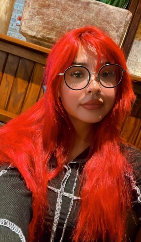 Noodlenom ポルノスター 可愛い 画像