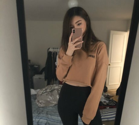 xChocobars かわいいモデル 画像