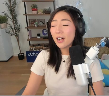 xChocobars ホット女優 画像