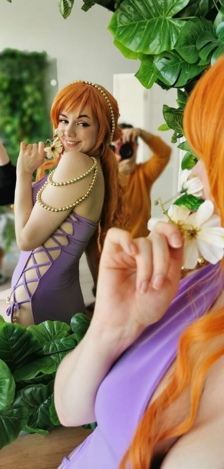 黒人女性のオンリーファンズ アートヌード 写真