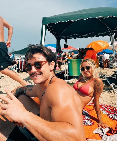 Yara Lore 完璧なスター 画像