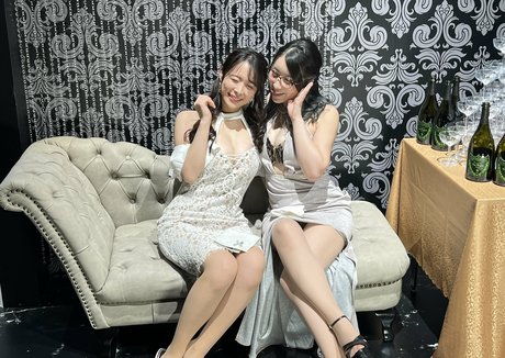 アナル乱交オンリーファンズ ホットヌード 画像