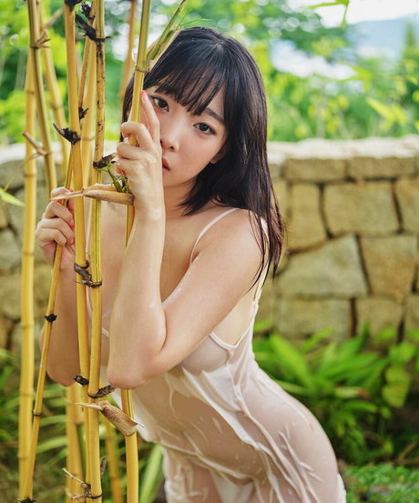 フィットネスアナルオンリーファンズ 無料ヌード ギャラリー