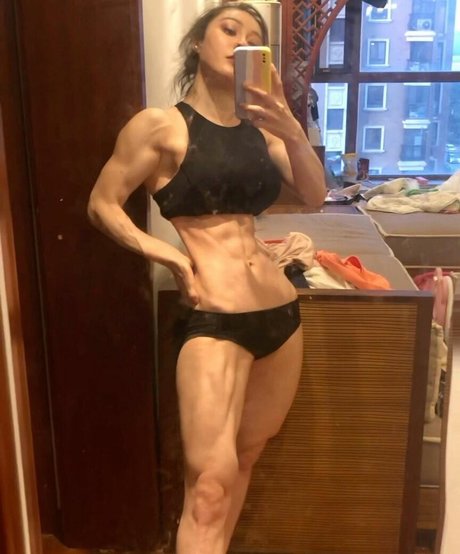 後背位オンリーファンズ ホットポルノ 写真