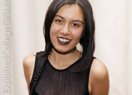 モンスターコックオンリーファンズ えろ 写真