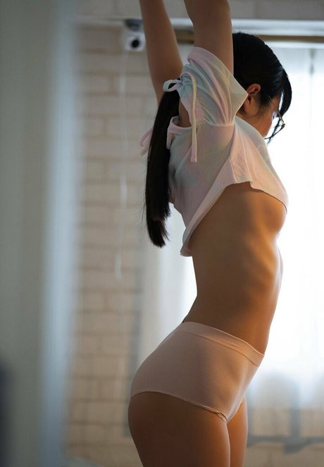 ぽっちゃりブルネットオンリーファンズ 無料ヌード ギャラリー