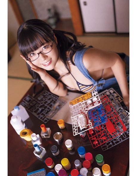 Umi Shinonome セックスモデル 画像