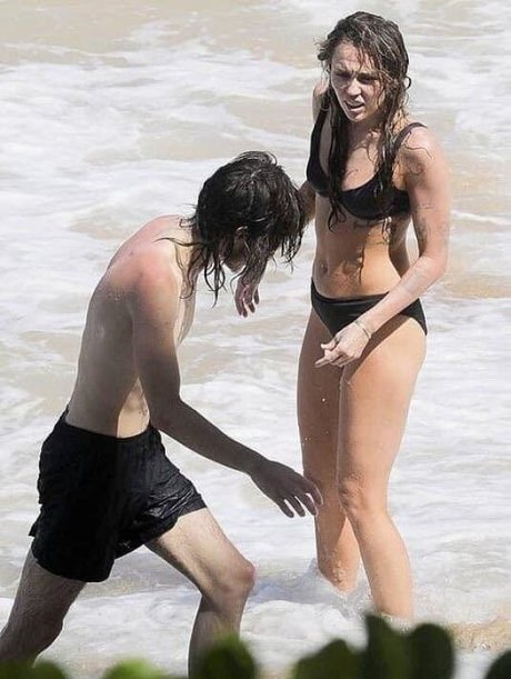 カーリーエボニーオンリーファンズ セクシーxxx 写真