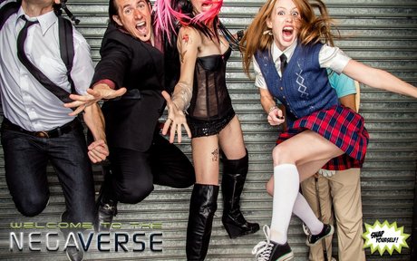 バン・オンリーファンズ 無料ヌード ギャラリー