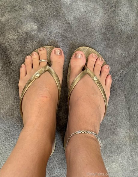 中出し 主観 オンリーファンズ ホットセックス 画像