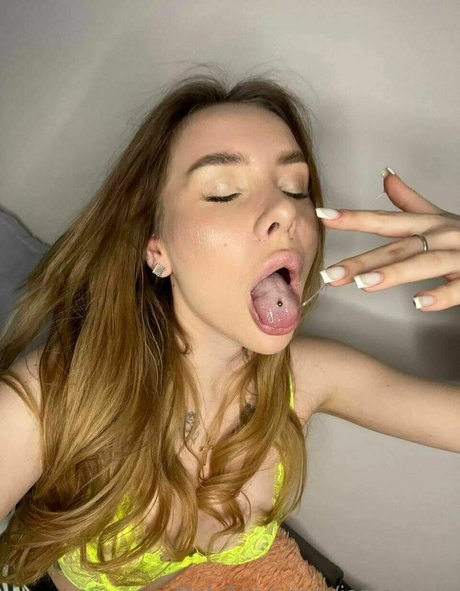 オンリーファンズの動画 無料エロ 画像