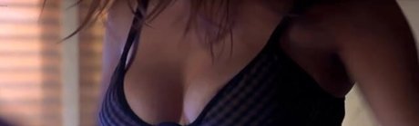 ぽっちゃり太めオンリーファンズ アートポルノ 写真