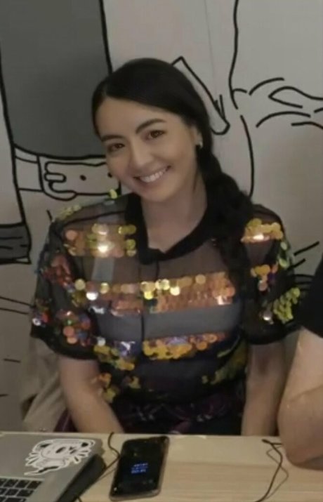 クソ野郎オンリーファンズ アートポルノ 写真