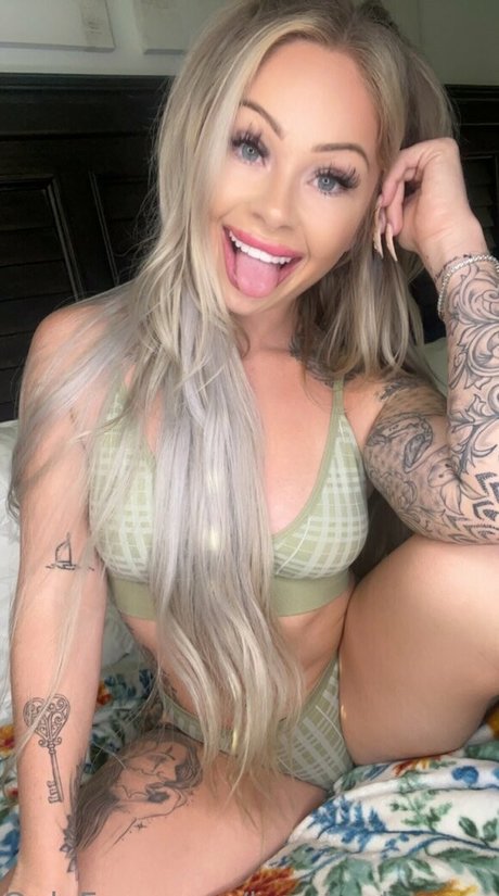 ぽっちゃりブルネットオンリーファンズ 無料ポルノ ギャラリー