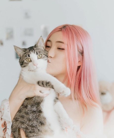 lily275 xxxモデル 写真