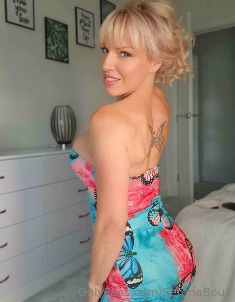 ヌード熟女オンリーファンズ アートxxx 写真