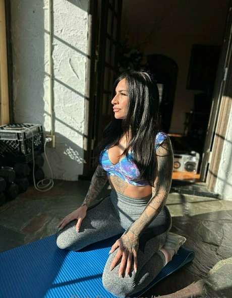 therealjpuma セクシー女優 写真