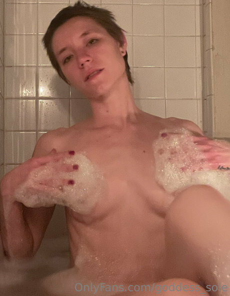 goddess tiereny トップモデル 写真