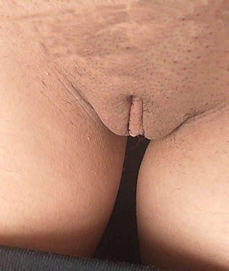 黒檀のランジェリーオンリーファンズ 無料ヌード ギャラリー