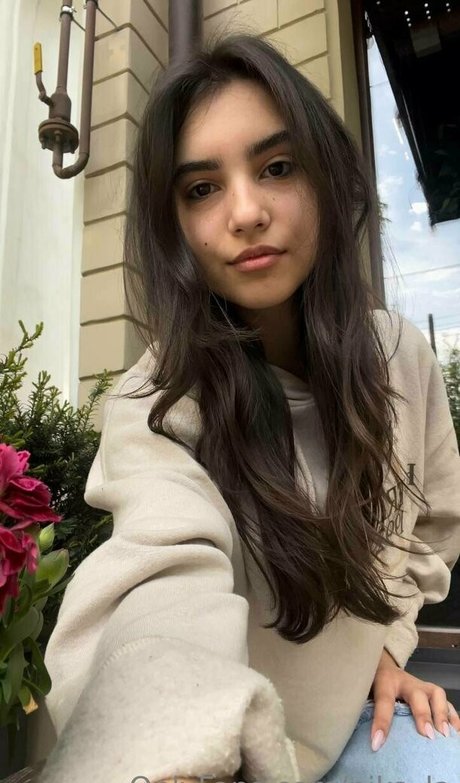 細身の小柄なオンリーファンズ 美しいヌード ギャラリー