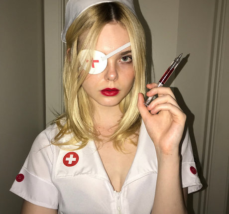 巨乳熟女オンリーファンズ トップ 写真