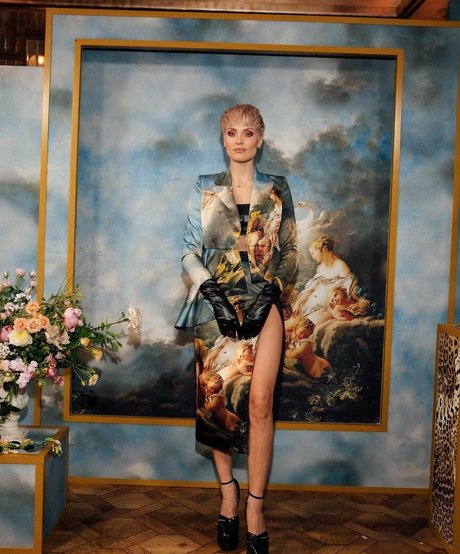 熟女の足オンリーファンズ 美しいxxx 写真