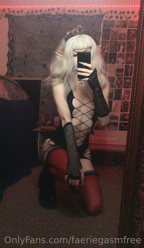 faeriegasmfree 高品質女優 写真