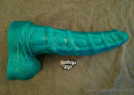 erikkalovefree ポルノスター パーフェクト 写真