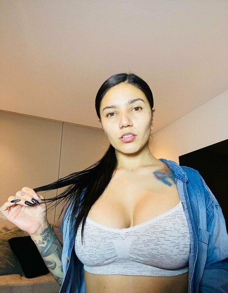 lolisaenz アートモデル 写真