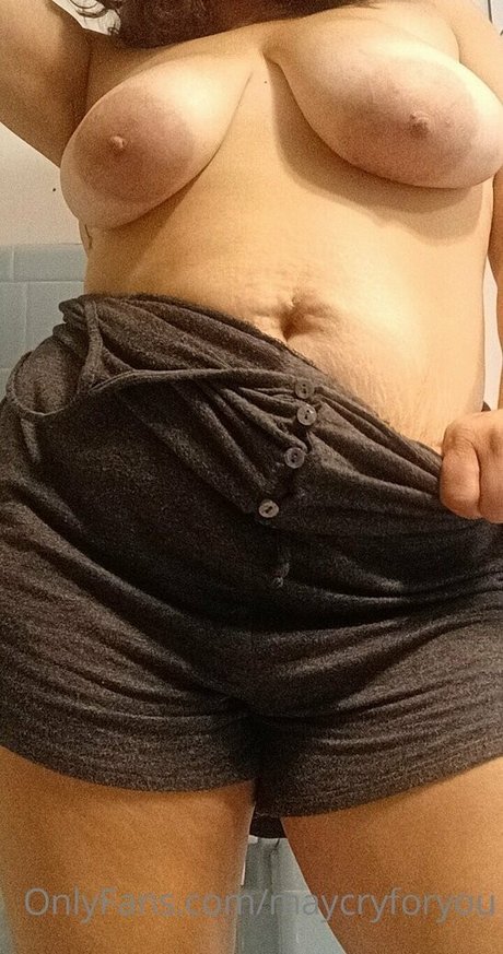 maycryforyou プロフィール写真