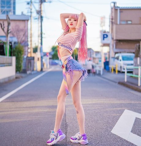 アナルを食べるオンリーファンズ セクシーxxx 写真