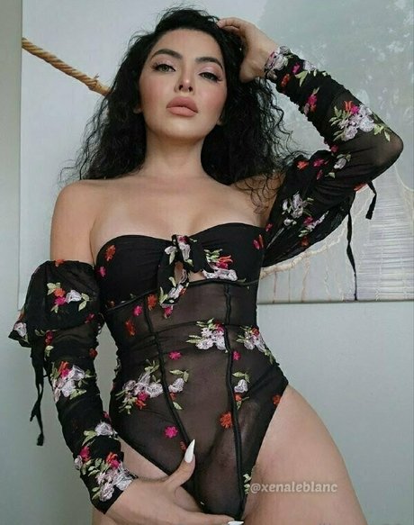 ItsRae69 ホットなモデル 写真