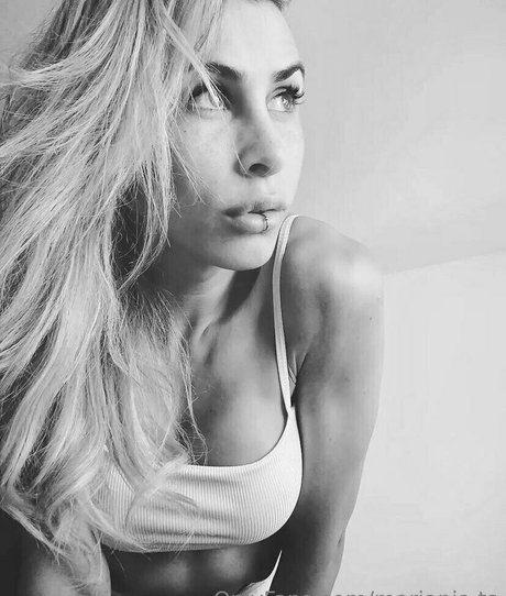 おばあちゃんのセックスオンリーファンズ ヌード ギャラリー