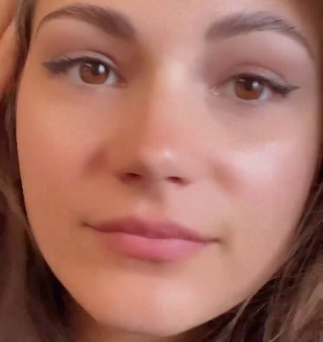 いちごミルクオンリーファンズ アダルト無料 アーカイブ