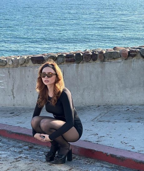 ナースオンリーファンズ ホットポルノ 写真