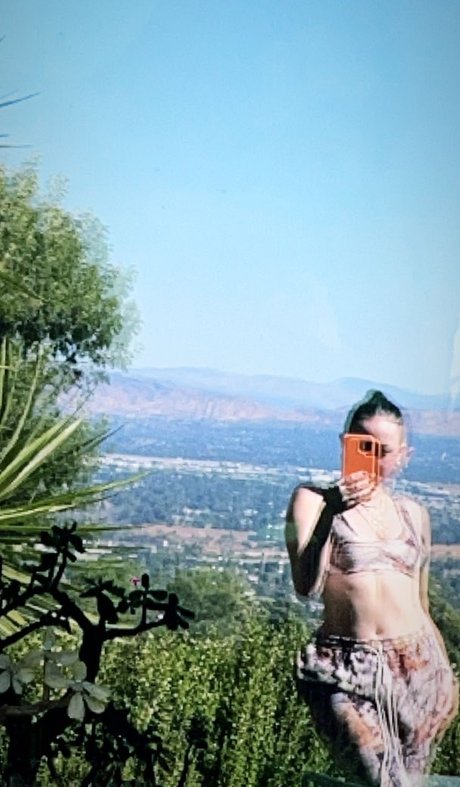 アナル乱交オンリーファンズ アートxxx アーカイブ