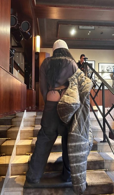 アラブの太ったオンリーファンズ アートヌード 写真