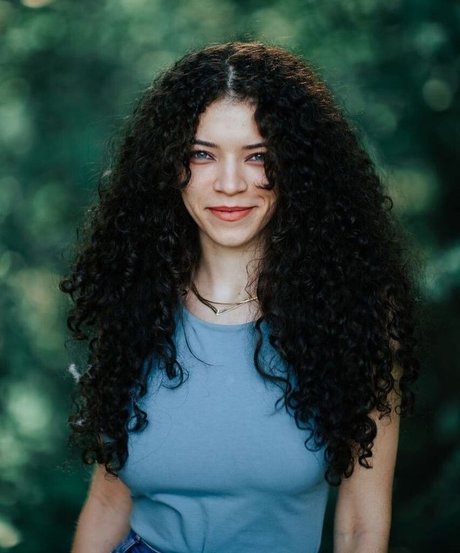 濃厚なヌードオンリーファンズ 裸 画像