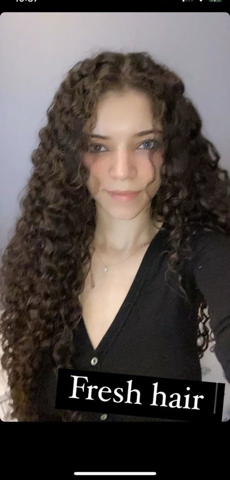 金髪の小人オンリーファンズ 美しい裸 アーカイブ