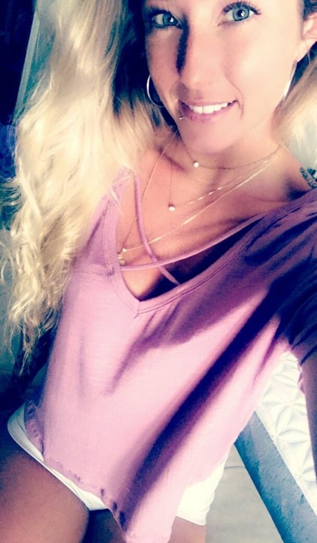 セーリングオンリーファンズ ホットポルノ 写真