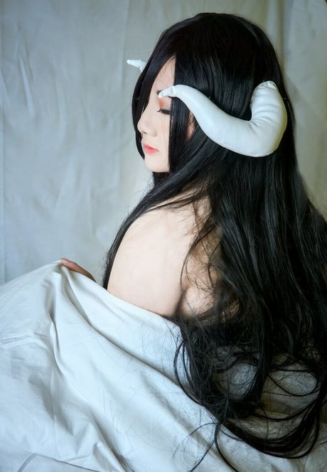 JOI オンリーファンズ 美しい裸 写真