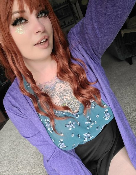 lilahfree スター 裸 写真