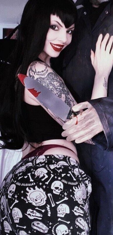 巨乳熟女オンリーファンズ アダルト 画像