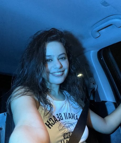 Yasmin Ali Yassine 無料女優 写真